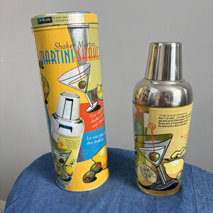 Joie De Vivre Vintage Martini Shaker, Excellent Condition